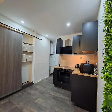 L'elegant Hyper Centre