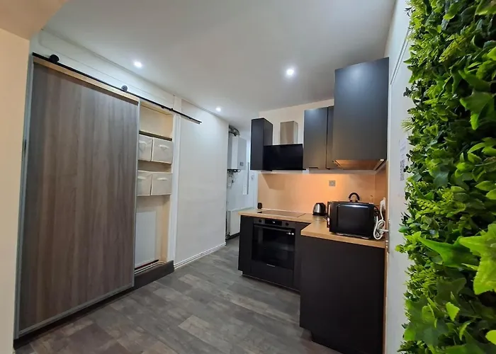 L'elegant Hyper Centre